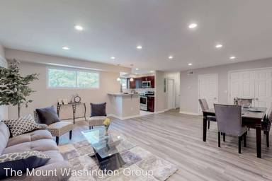Main picture of 1401 Wentworth Ave