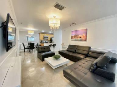 Main picture of Sunset Lake Condominiums