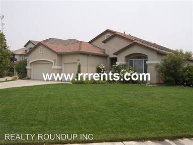 Main picture of 2733 Marina Point Ln