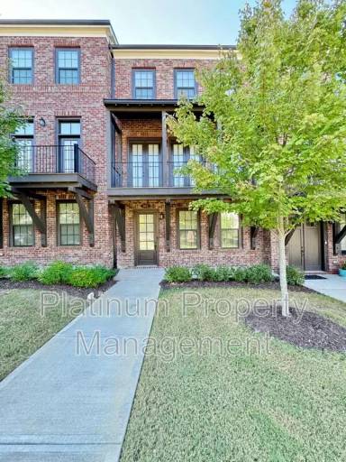 Main picture of 863 Tisdale Trl NE