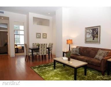 Main picture of 407 Washington St