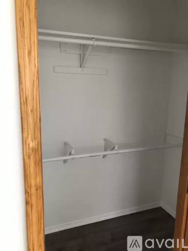 Main picture of 1701 Pacific Ave N