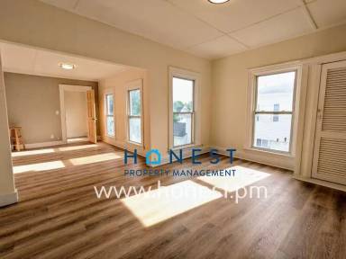 Main picture of 110 Silver St