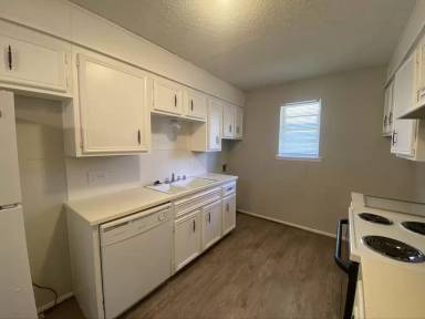Main picture of 7303 Avenue X