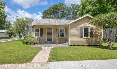 Main picture of 108 Fifth St