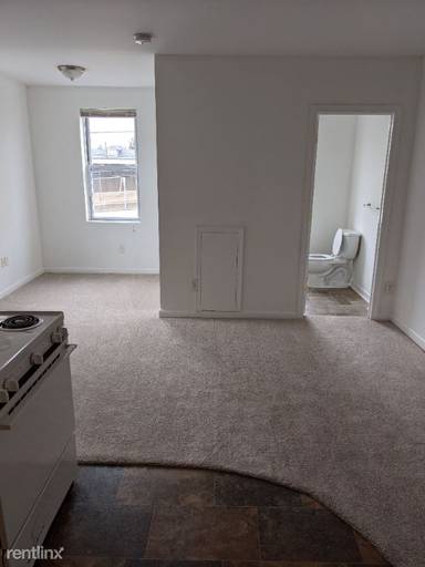 Main picture of 401 403 Church Ln