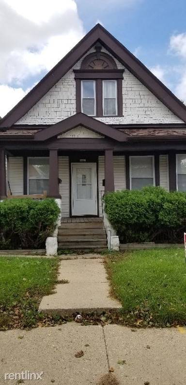 Main picture of 1435 S 72nd St