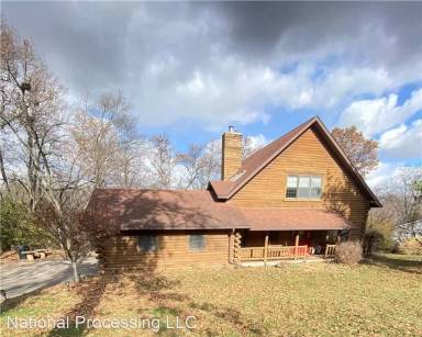 Main picture of 45 Brookwood Ct