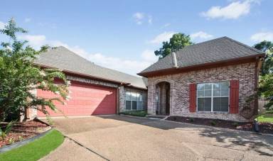 Main picture of 123 Deer Creek Cv