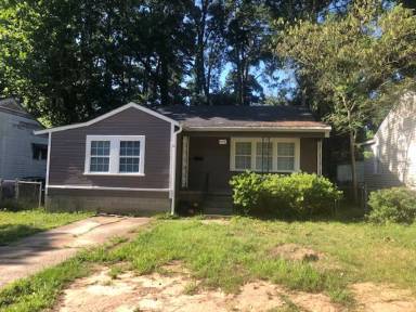 Main picture of 909 Robinhood St