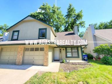Main picture of 12807 W 92nd Pl