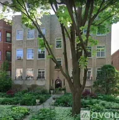 Main picture of 6250 N Washtenaw Ave