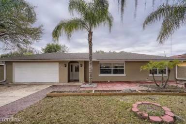 Main picture of 312 Sabinal St
