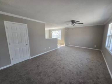 Main picture of 665 Walker St