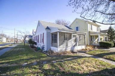 Main picture of 3728 Almeda Dr