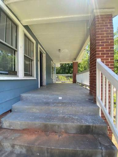 Main picture of 139 Elrie Blvd