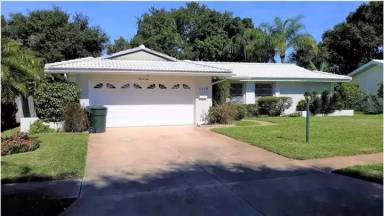 Main picture of 1110 McCarty St