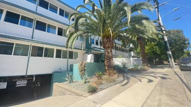 Main picture of 265 Vernon St