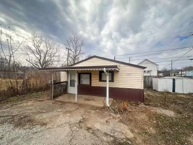 Main picture of 1526 N Sherman Dr