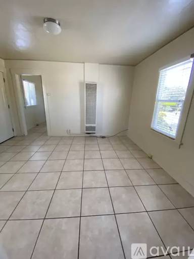 Main picture of 125 Church St
