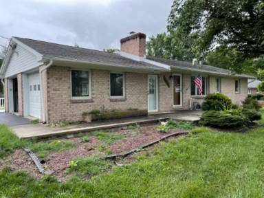 Main picture of 17321 Amber Dr