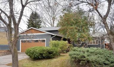 Main picture of 2807 Westridge Dr