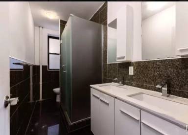 Main picture of W 124th St
