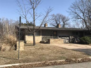 Main picture of 1332 Farmstead St