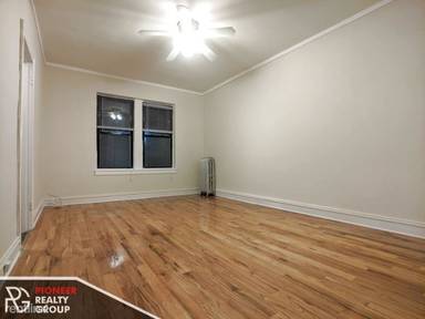 Main picture of 4851 N Damen Ave