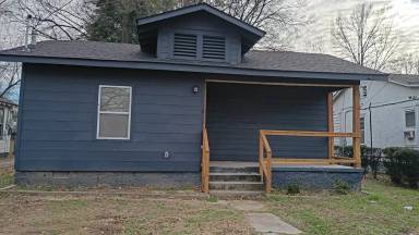 Main picture of 2531 Pershing Ave