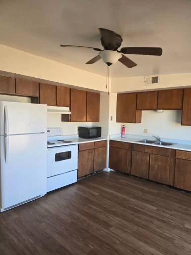 Main picture of 4633 Evergreen Dr