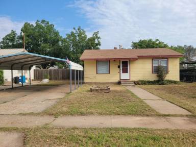 Main picture of 4606 45th St