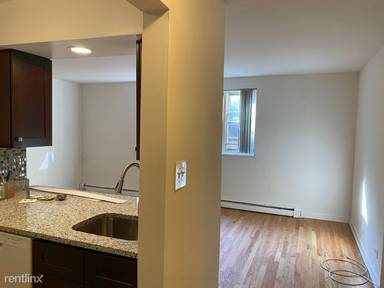 Main picture of 3710 N Pine Grove Ave