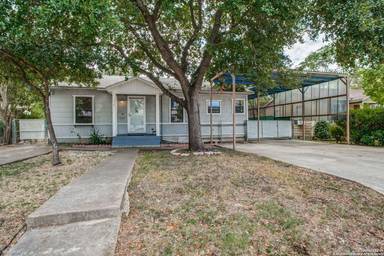 Main picture of 250 Pennystone Ave