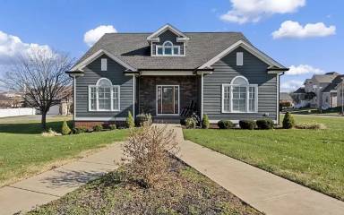 Main picture of 506 Schott Cir