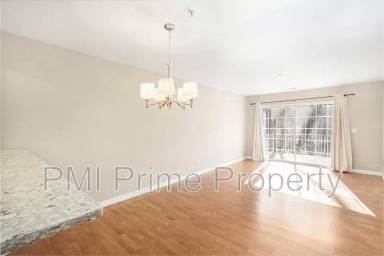 Main picture of 153 Riveredge Dr