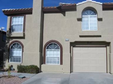 Main picture of 674-676 Barbary Coast Ave