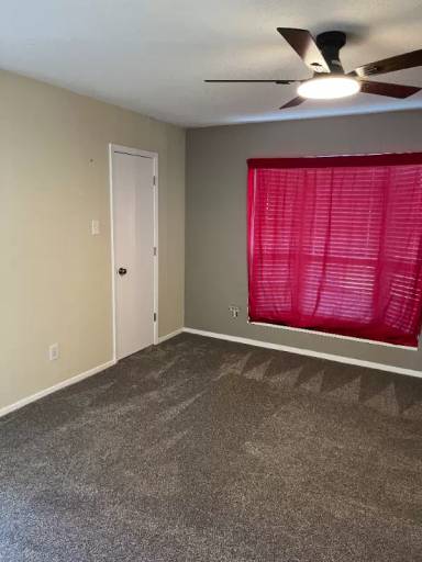 Main picture of 2111 E Belt Line Rd