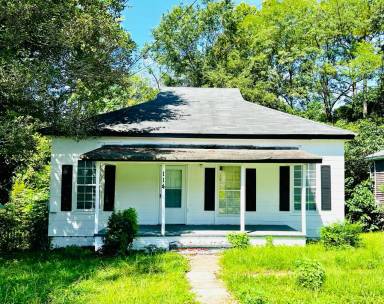 Main picture of 114 McGee St