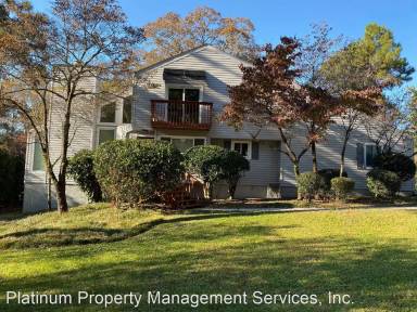 Main picture of 5290 Meadowcreek Dr