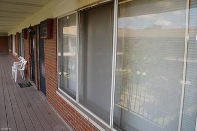 Main picture of 25301 5 Mile Rd