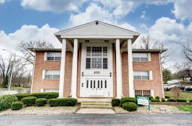 Main picture of Cleveland Plaza