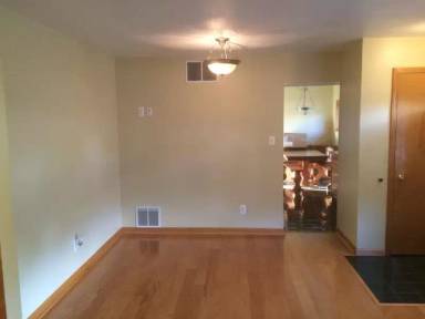 Main picture of 3839 Aquarina St