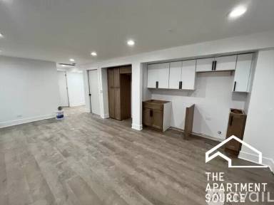 Main picture of 3838 W George St