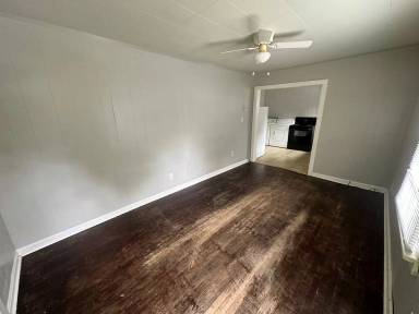 Main picture of 700 Sycamore St
