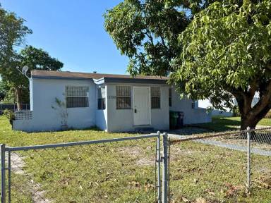 Main picture of 12720 NW 18th Ct