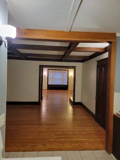 Main picture of 66 Meigs St