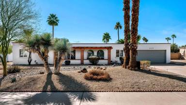 Main picture of 6729 E Sharon Dr