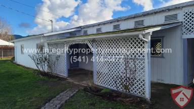 Main picture of 2017 McCarter Ln
