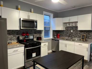 Main picture of 6112 Roosevelt Rd